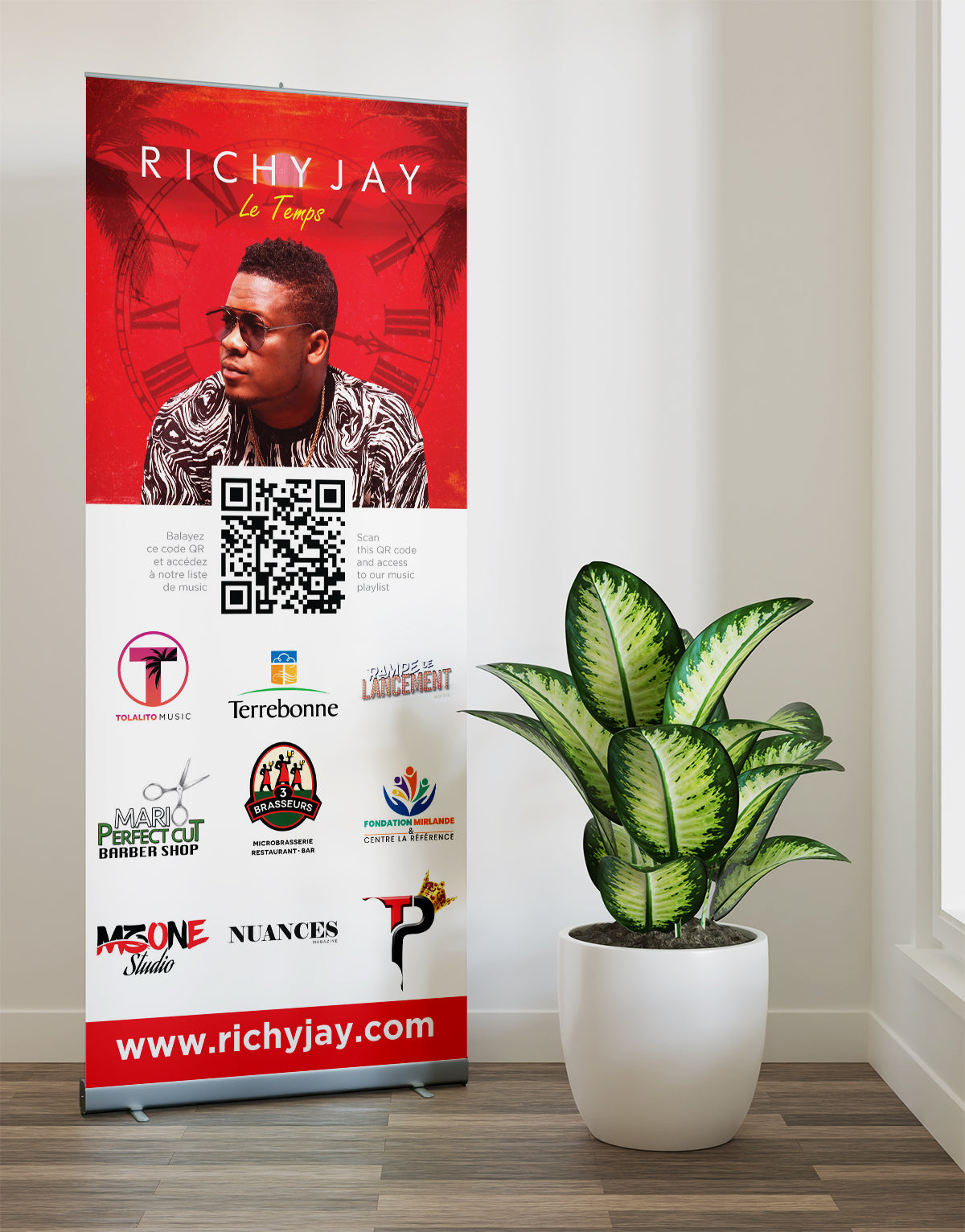 Roll Up Banner